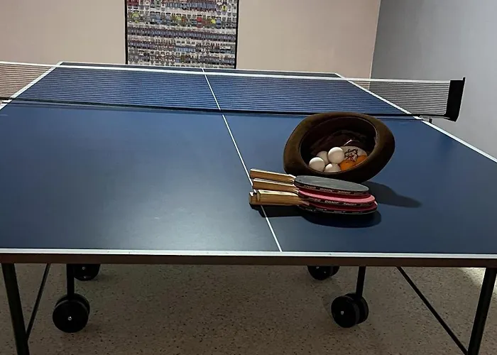 Mina Kladovo, 5-bedroom With Pool For Up To 12 People クラドヴォ